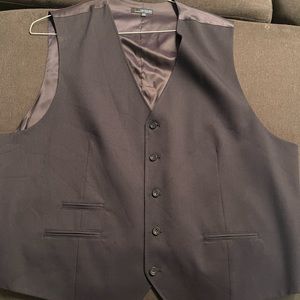 Pronto UOMO Platinum Modern Big&Tall Wardrobe Essentials Suit Separates Vest